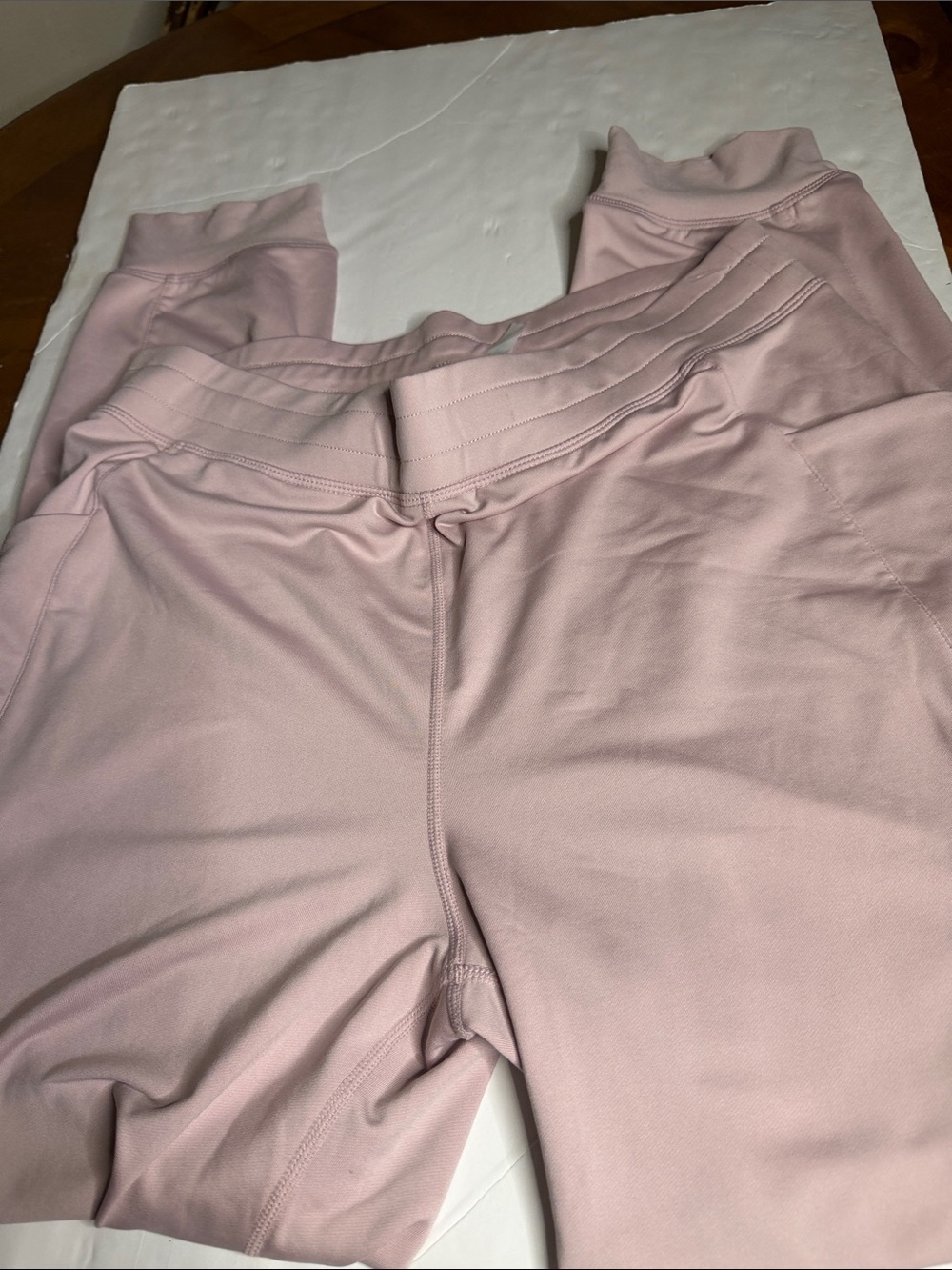 Fabletics Blush Pink Active joggers with Side Pocket